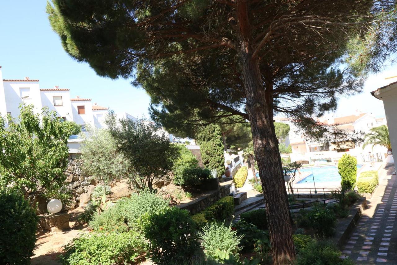 Jardins III B 2 - Piso Con Vista Al Mar Y Piscina Lägenhet Rosas Exteriör bild